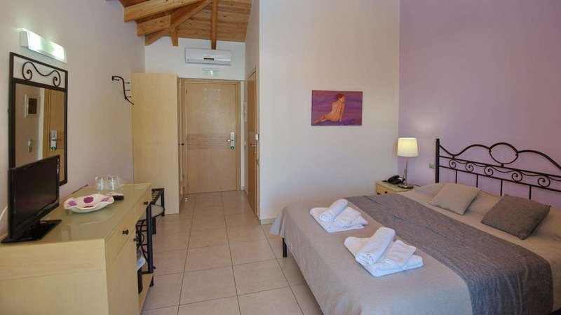 4 epoches hotel