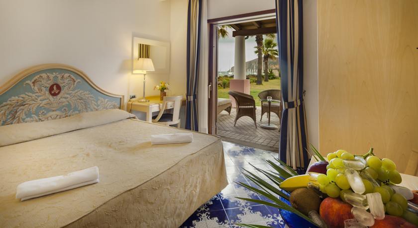 hotel eros