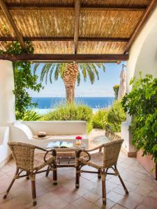 hotel ravesi