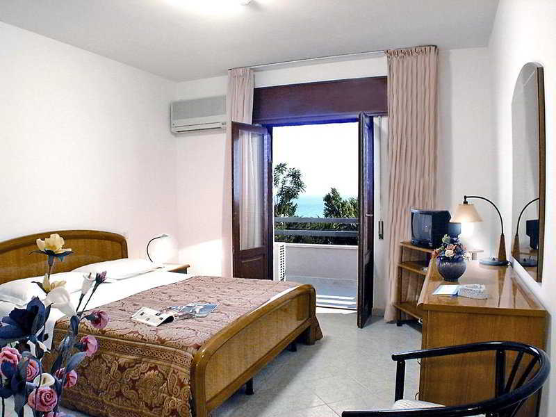 Hotel Alceste,Marinella Di Selinunte>>Castelvetrano,3 star