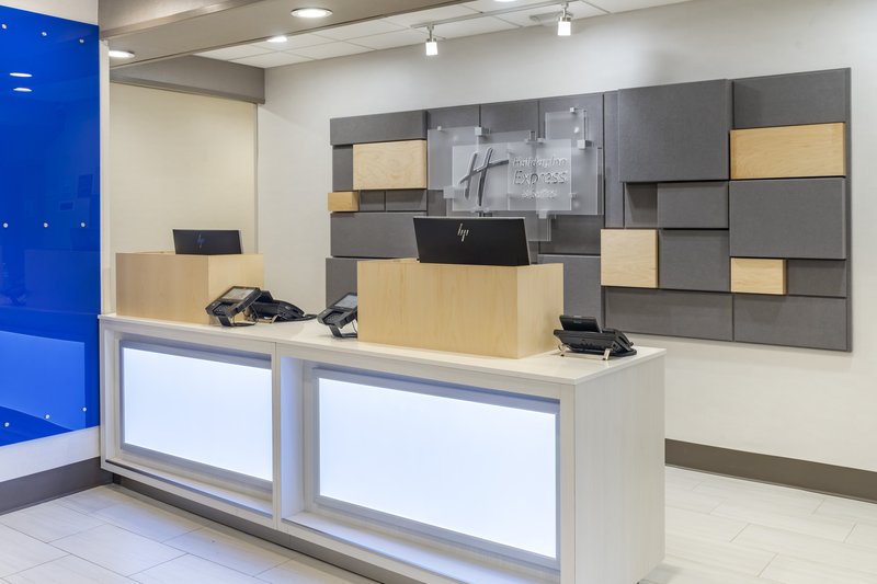 holiday inn express hotel and suites albuquerque midtown by ihg