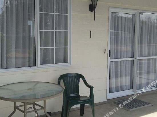 kings court motel