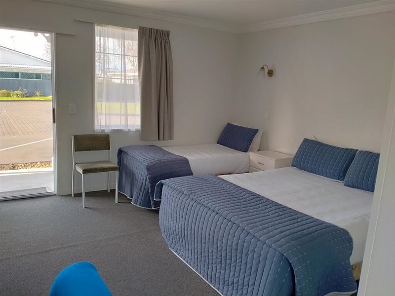 kings court motel