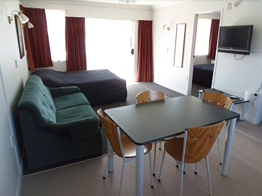 kings court motel