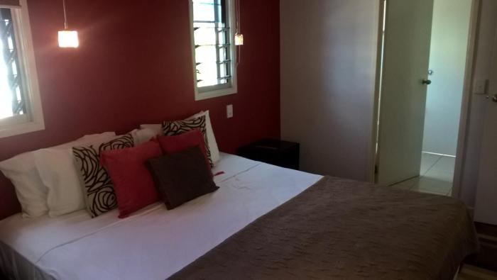 airlie apartments