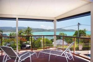 airlie apartments