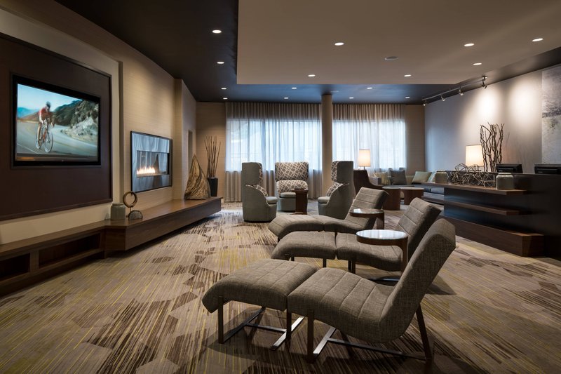 courtyard by marriott glenwood springs
