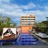sinq party hotel