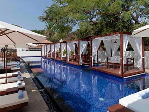 Sinq Party Hotel,Candolim Beach>>Candolim,3.5 star
