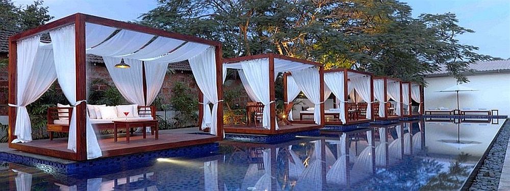 Sinq Party Hotel,Candolim Beach>>Candolim,3.5 star