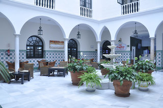 senator cadiz hotel