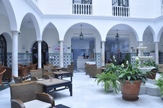 senator cadiz hotel