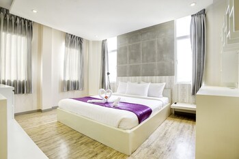 white residence hotel and apartment
