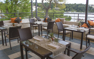 hotel supetar cavtat