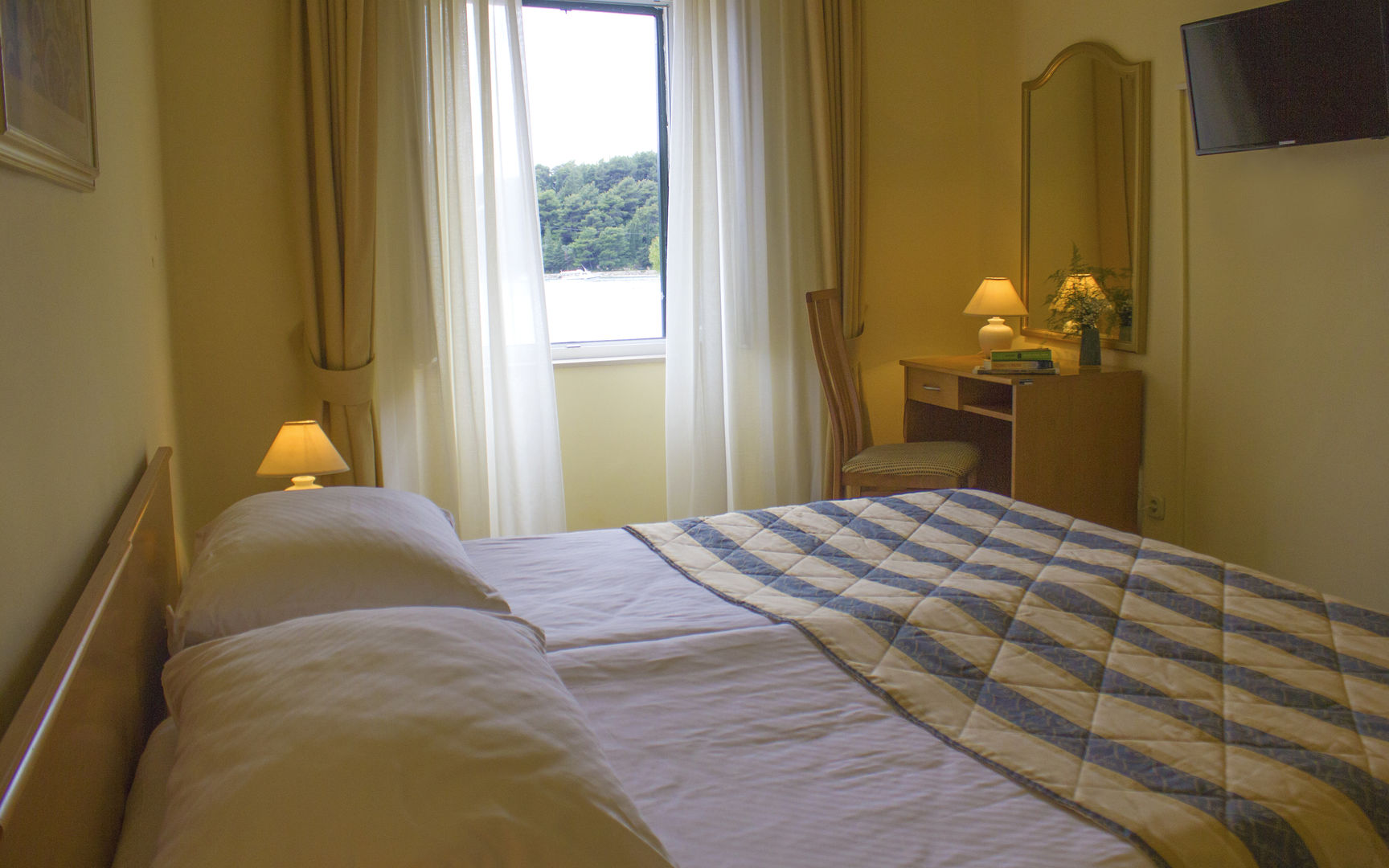 hotel supetar cavtat