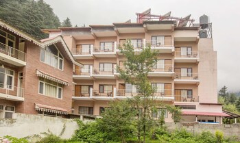 treebo sc residency manali