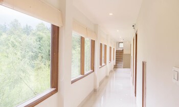 treebo sc residency manali