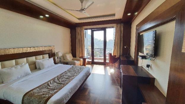 the solitaire resort by lawrence hotels