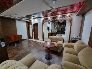 the solitaire resort by lawrence hotels