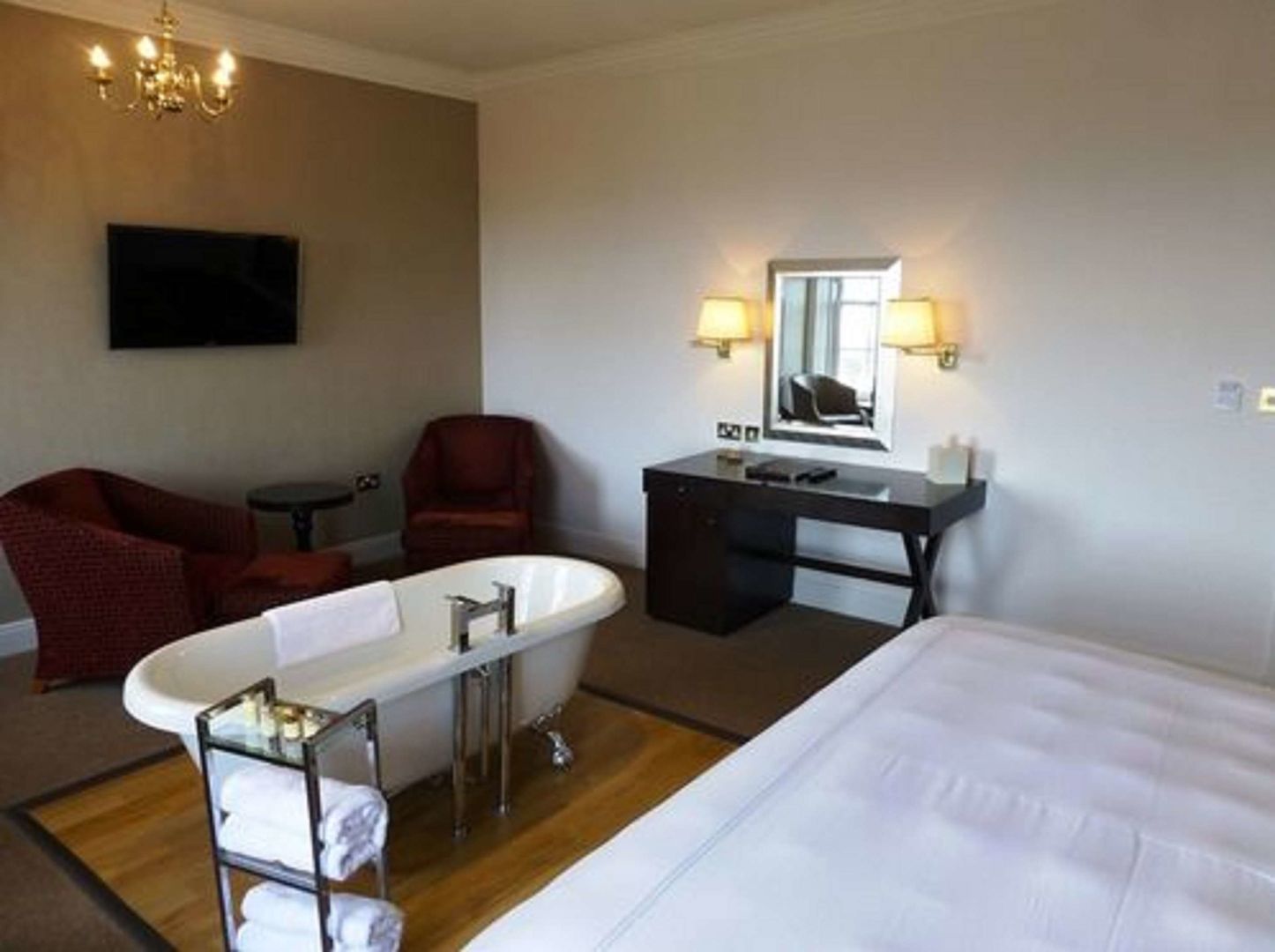 the cliff hotel