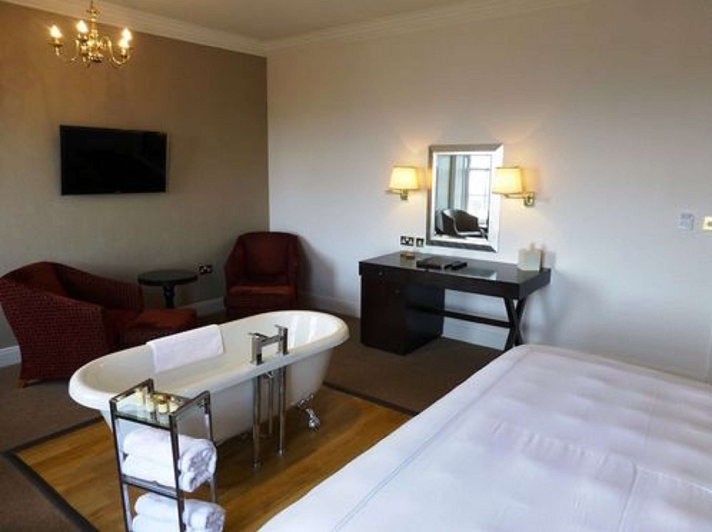 the cliff hotel