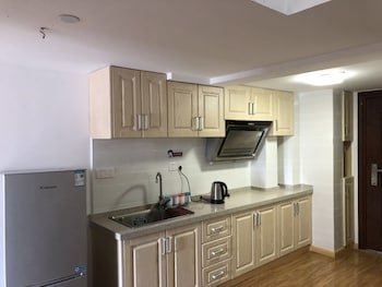 yunzu aparthotel huanlegu branch