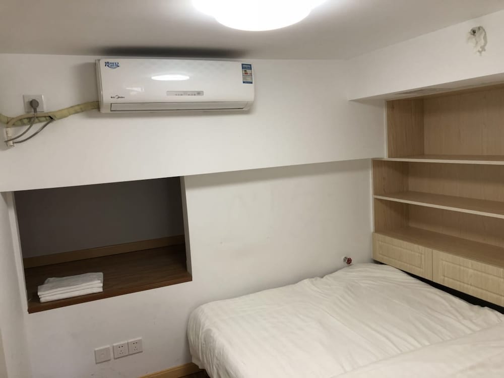 yunzu aparthotel huanlegu branch