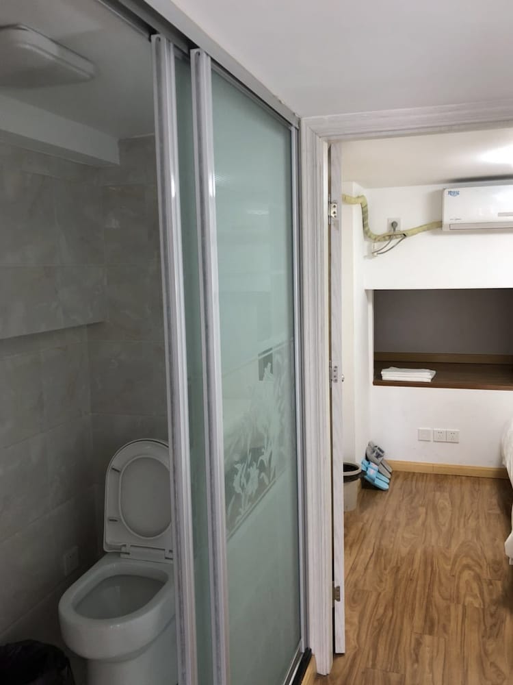 yunzu aparthotel huanlegu branch