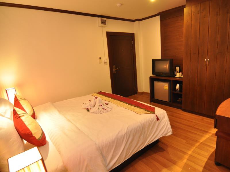 hemingways hotel