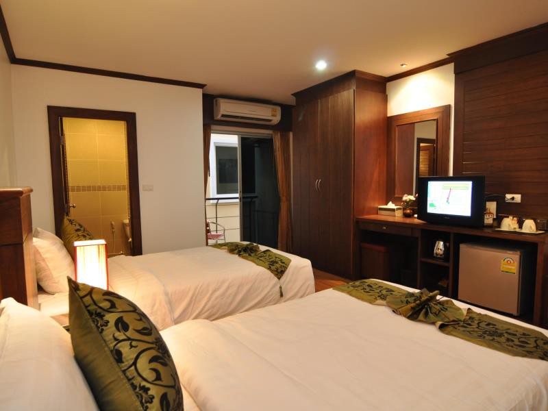 hemingways hotel