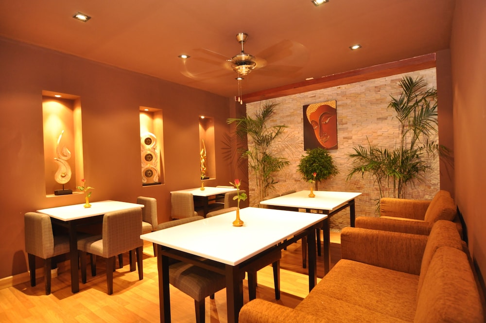 hemingways hotel