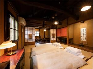 Nihon No Ashitaba,,3.5 star