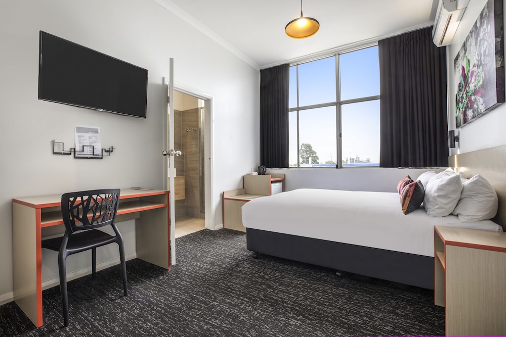 nightcap at ashley hotel