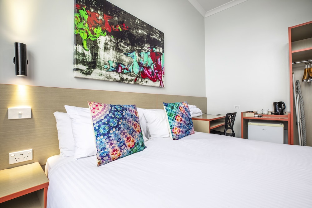 nightcap at ashley hotel