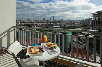 mekongview 1 condotel