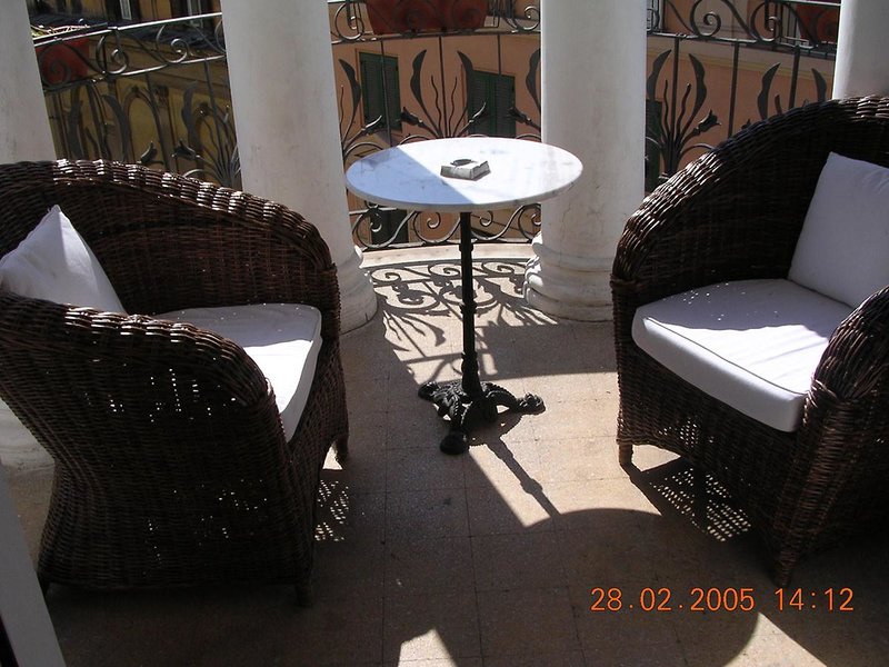 hotel le petit