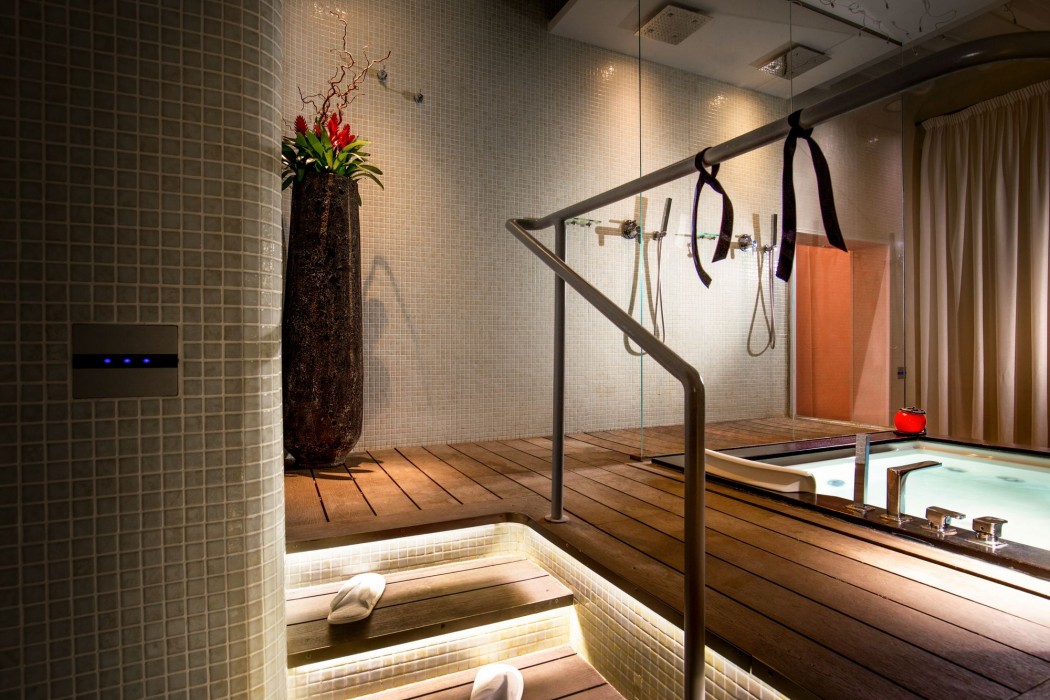 suite sistina for brave lovers