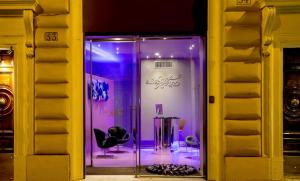 suite sistina for brave lovers