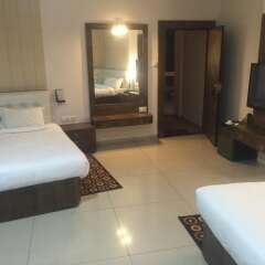 Touchwood Resort Indore,Mhow>>Indore,3 star