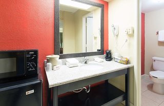 red roof inn hot springs