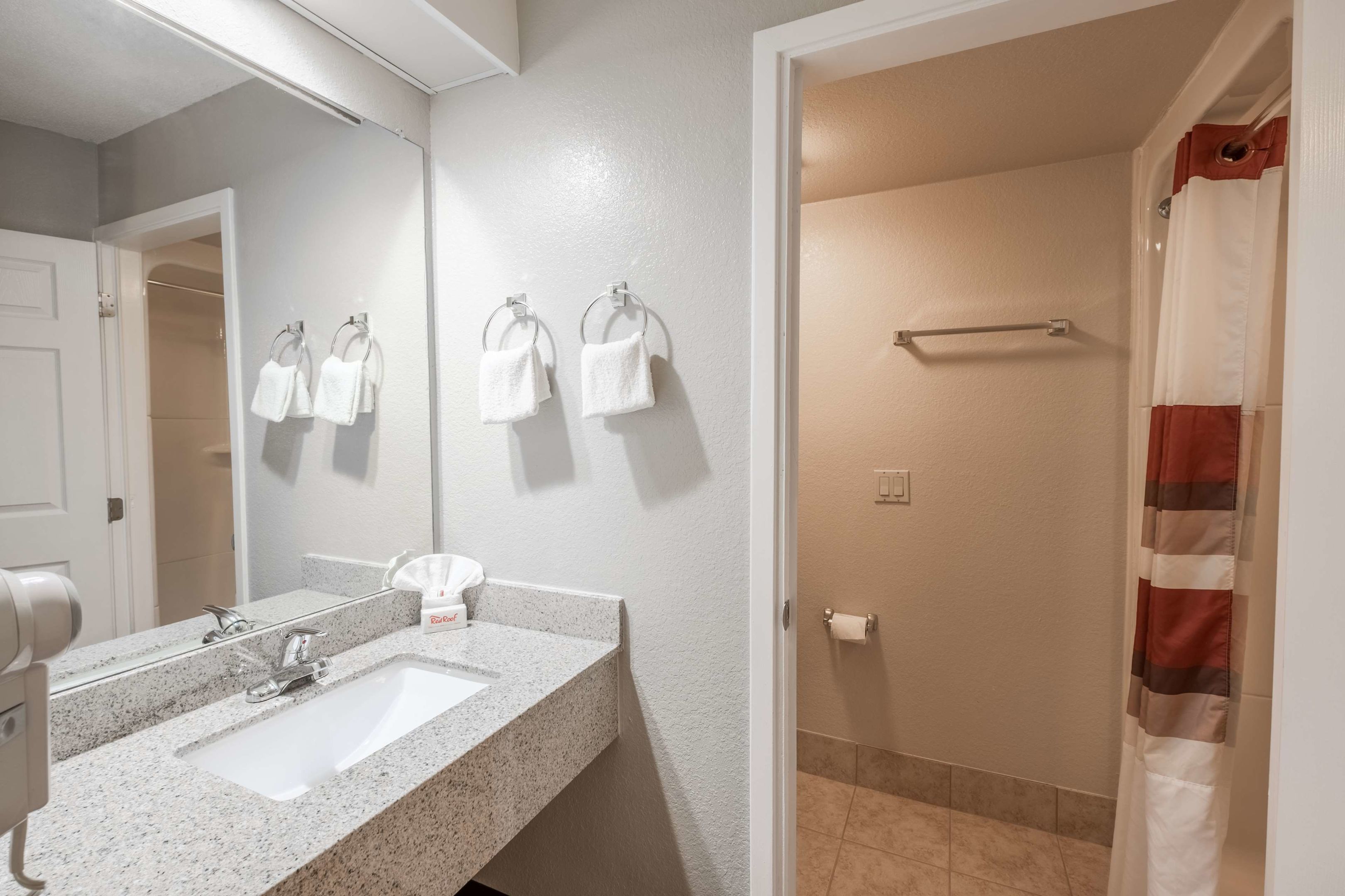 greentree inn houston iah airport