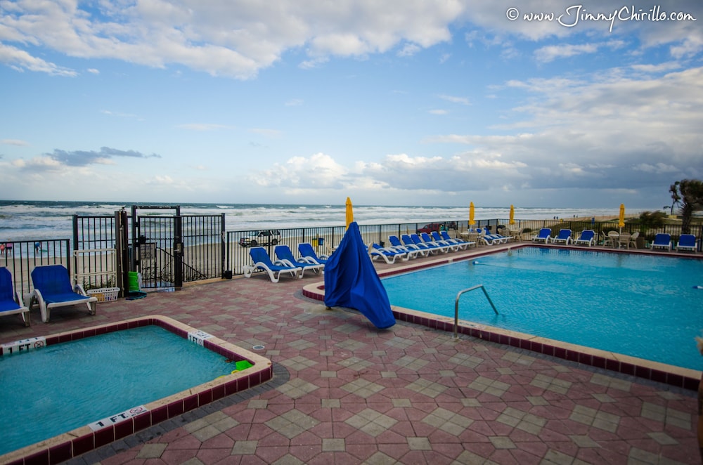 outrigger beach club resort