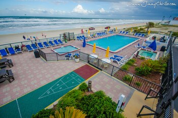 outrigger beach club resort