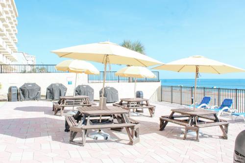 outrigger beach club resort