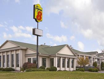 super 8 by wyndham hudson