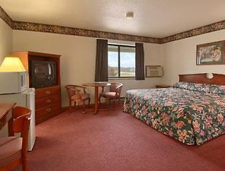 super 8 by wyndham hudson