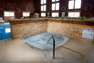 carriage house country club