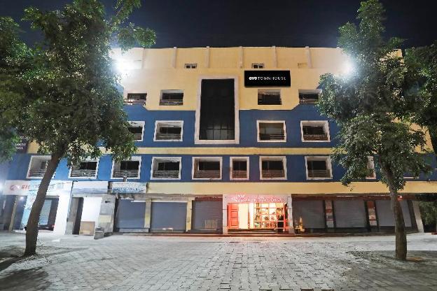 townhouse rajdhani residency