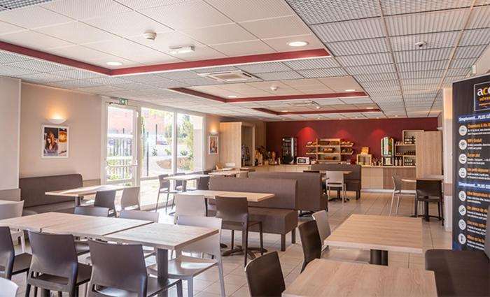 ace hotel paris sud villabe