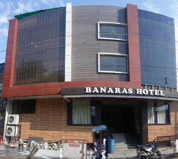 banaras hotel llp
